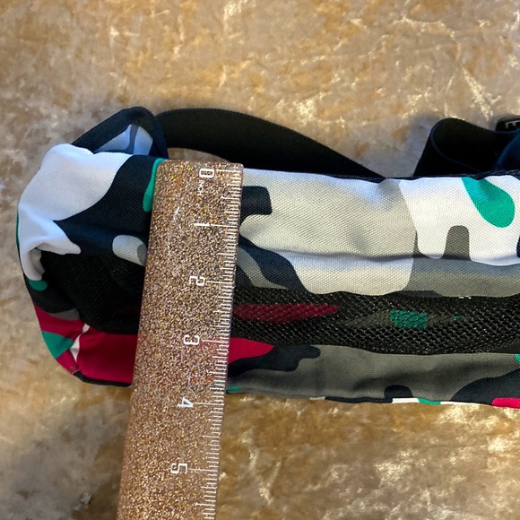 DGK Multi-color camo belt bag. Roomy and lightweight. Adjustable length. - Picture 4 of 8